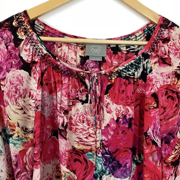 Vanessa Virginia Captured Rose Silk Blouse Size Small - Picture 3 of 10